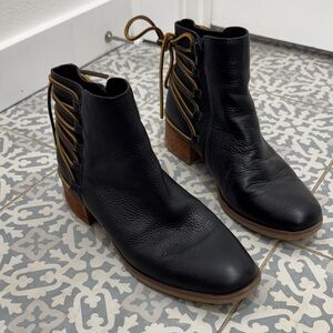 Korks Black Leather Ankle Boots with leather lace detail